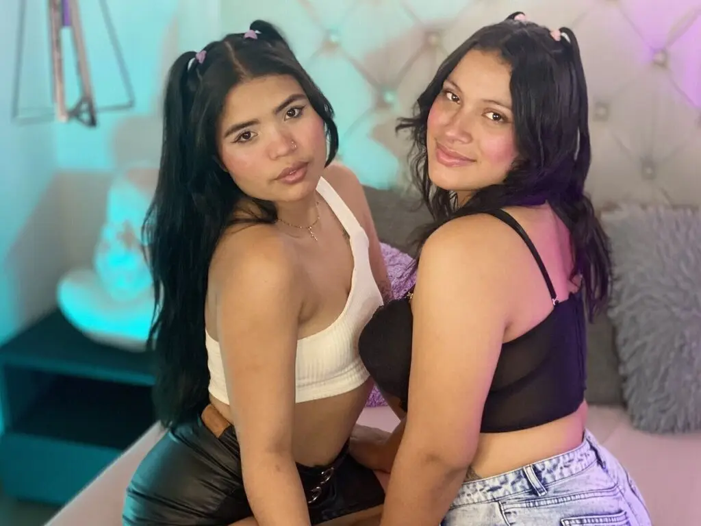 SophiaandMila Porn Vip Show